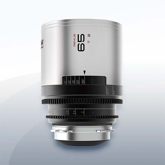 Blazar Remus 65mm T2 1.5X Anamorphic Silver Flare PL Objektiv Vermietung 1